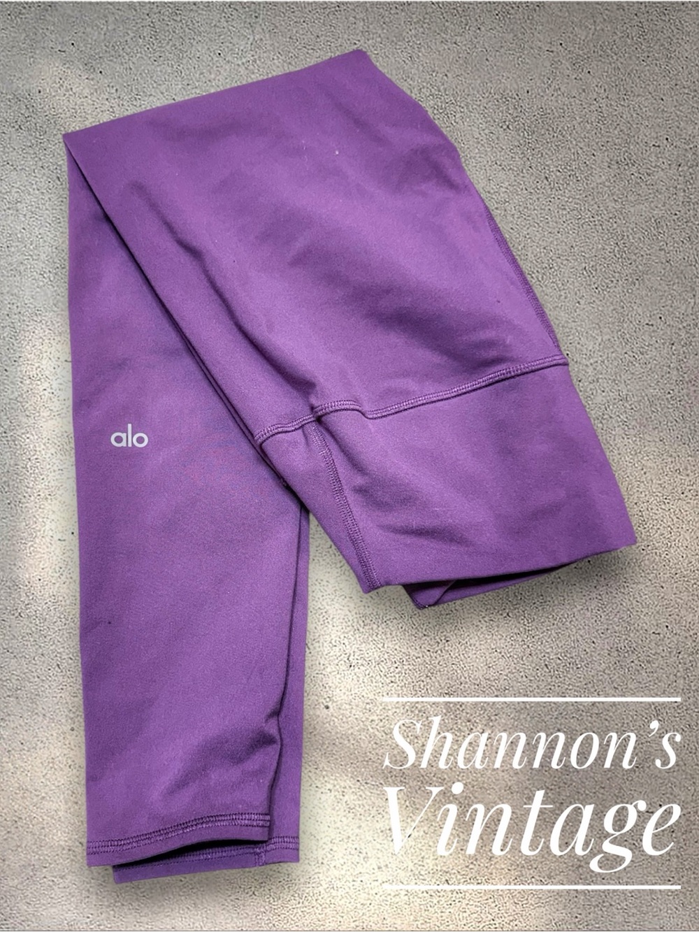 Alo Yoga Women’s sz Small activewear leggings A7